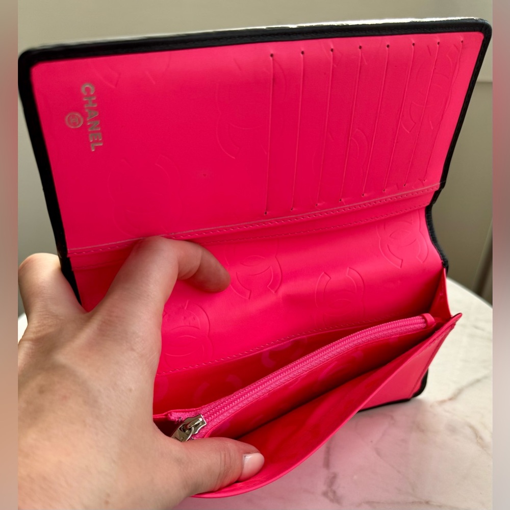 CHANEL Cambon Wallet - Picture 7 of 8